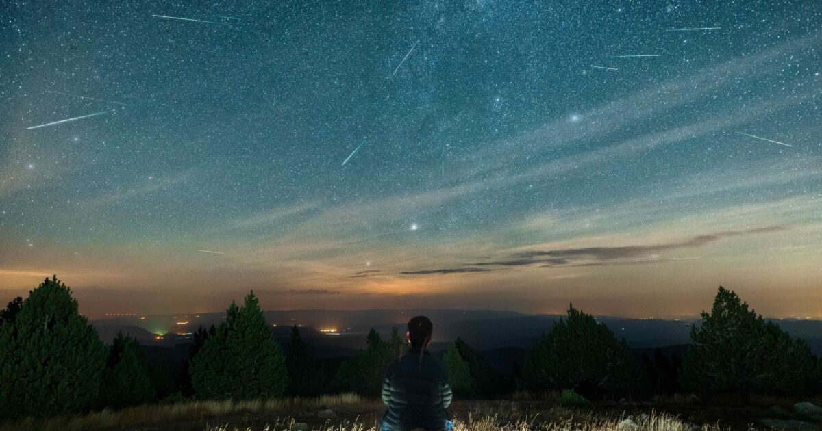 la phénoménale pluie d'étoiles filantes des "Perséides"